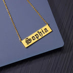 COLLAR PLAQUITA CON NOMBRE CALADO
