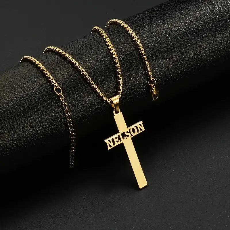 COLLAR CON NOMBRE CON CRUZ VERTICAL