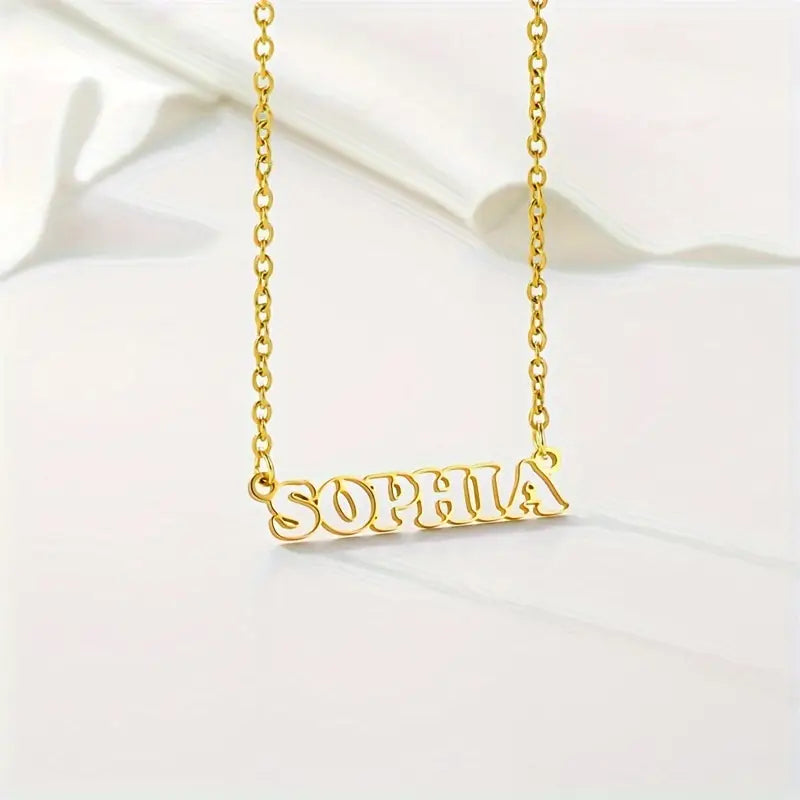 COLLAR NOMBRE CALADO