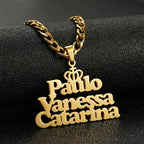 COLLAR CON TRIPLE NOMBRE CON CORONA