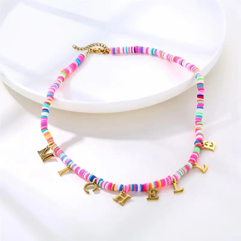 COLLAR CON NOMBRE PARA NIÑAS COLGANTE