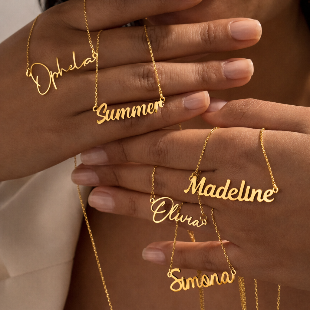COLLAR NOMBRE CLÁSICO