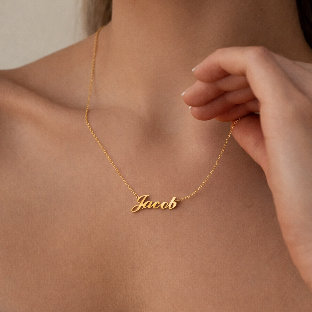 COLLAR NOMBRE CLÁSICO