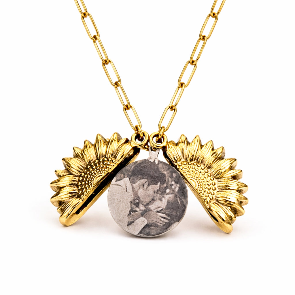 COLLAR RELICARIO GIRASOL BRONCE