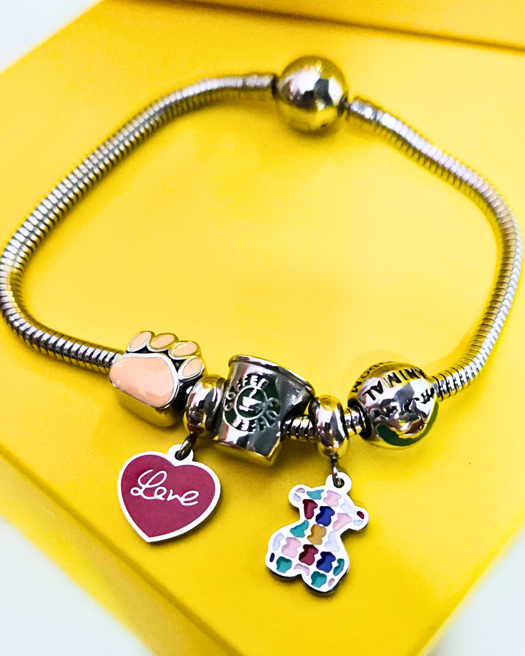 Beweegbare bedelarmband