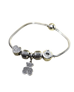 Movable charm bracelet