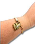 PULSERA RELICARIO CON PERLAS NATURALES