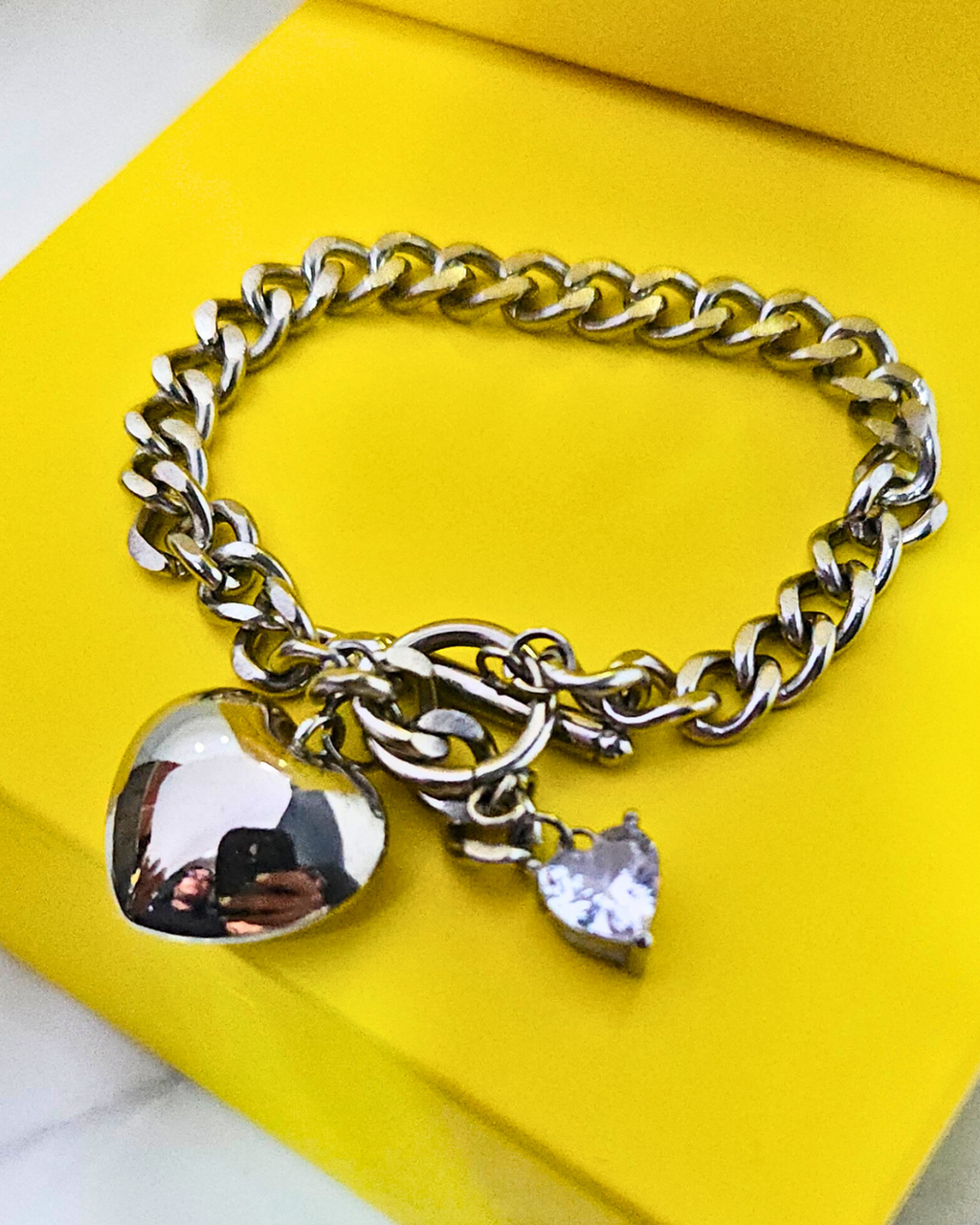 PULSERA CORAZON CIRCON Y CADENA GRUESA