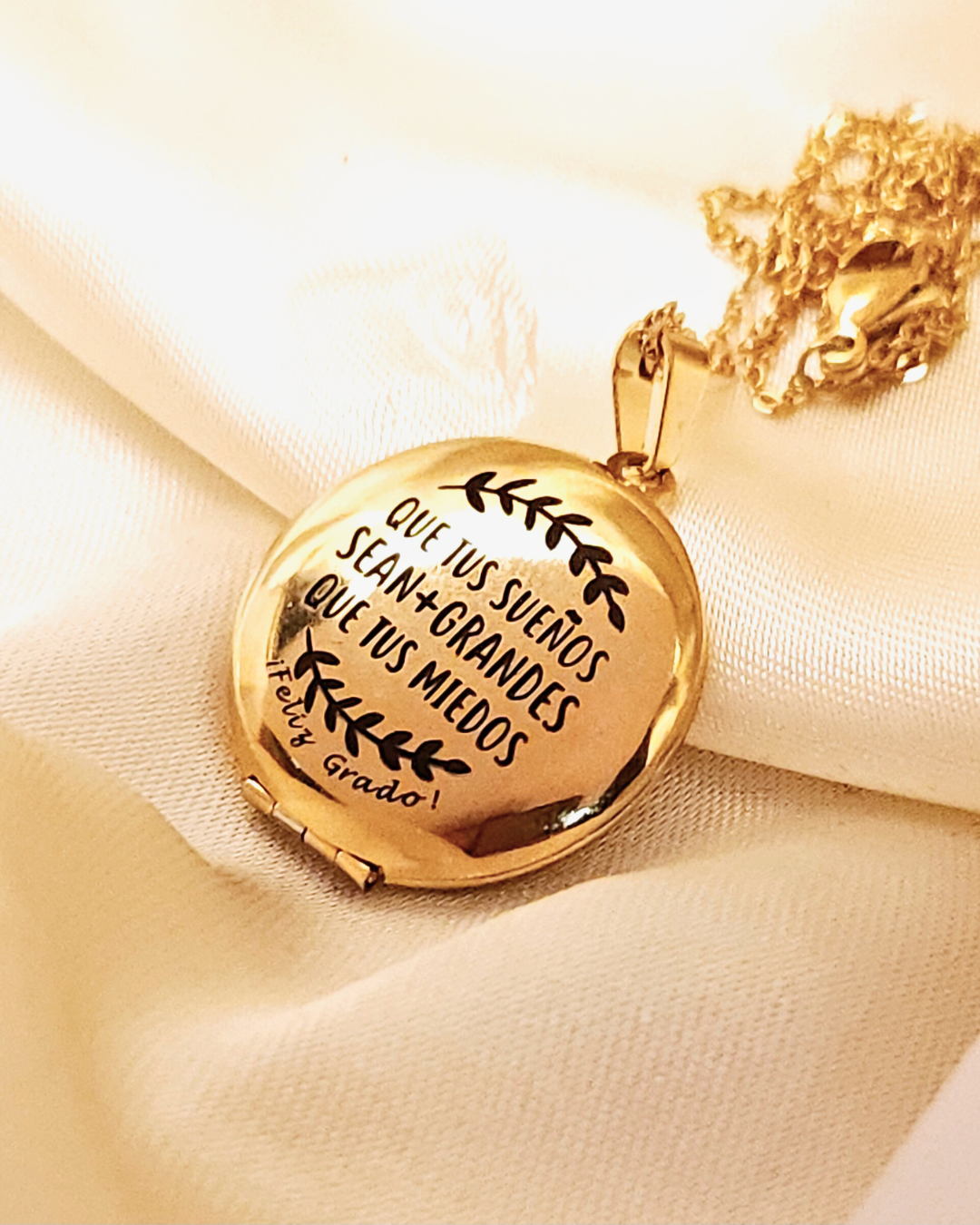 Gold Smooth Round Locket Necklace