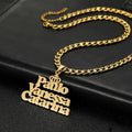 COLLAR CON TRIPLE NOMBRE CON CORONA