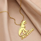 COLLAR CON NOMBRE Y DINOSAURIO